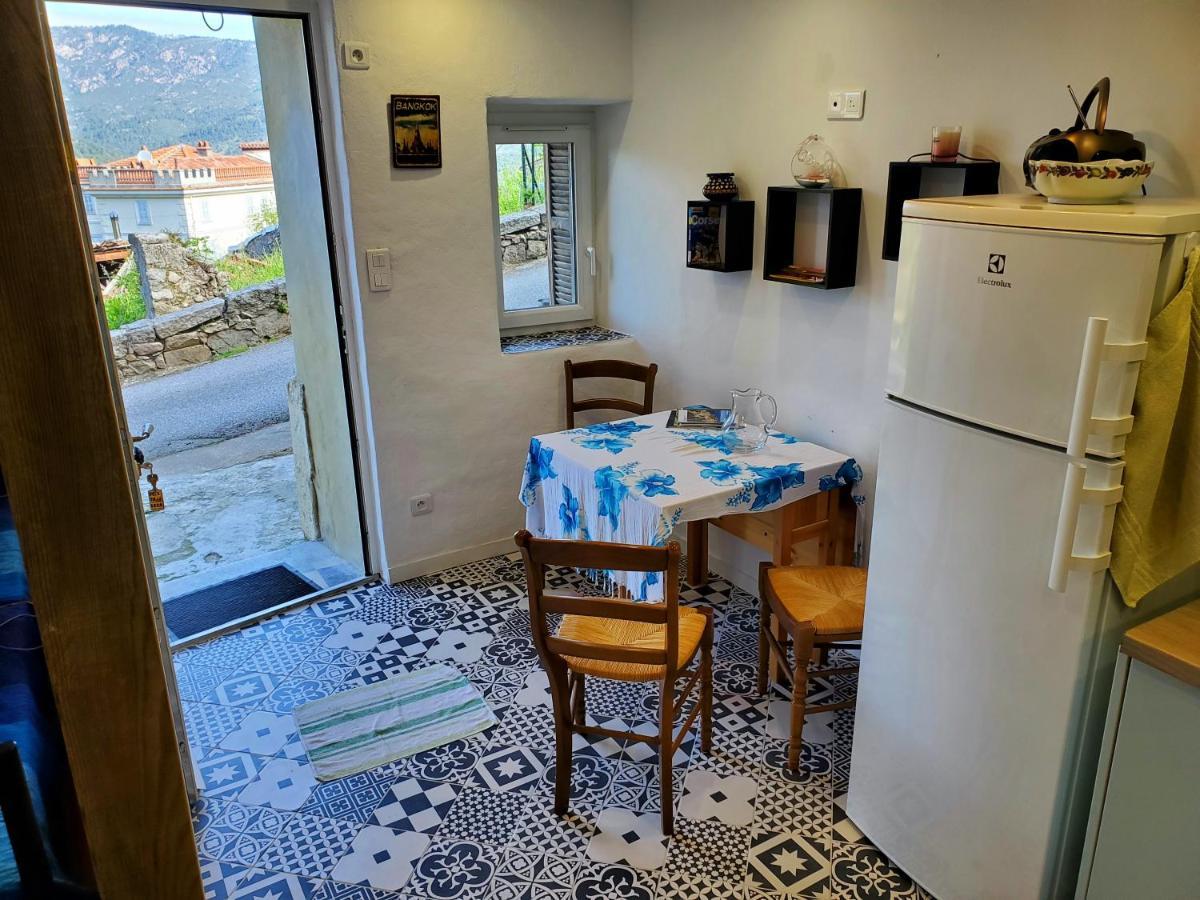 Studio 2A Ucciani Екстер'єр фото